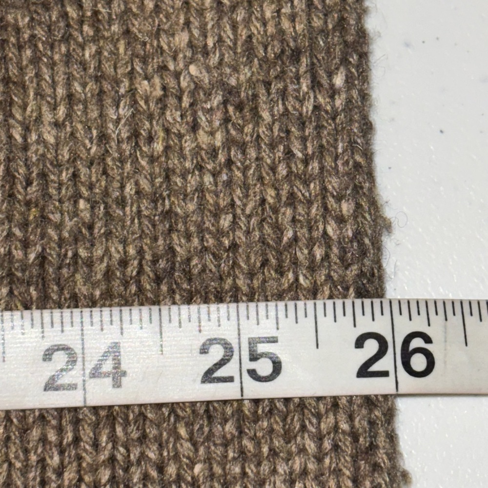 Victoria Jones Christmas Festive Cardigan with Holiday Motifs - Picture 12 of 14